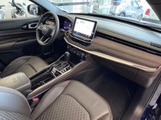 Jeep Commander Overland Td380 4×4 Turbo 2024/2024 COVEL VEICULOS ENCANTADO / Carros no Vale