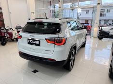 Jeep Compass Longitude 2.0 2017/2017 COVEL VEICULOS ENCANTADO / Carros no Vale