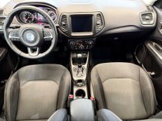 Jeep Compass Longitude 2.0 2017/2017 COVEL VEICULOS ENCANTADO / Carros no Vale