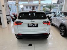 Jeep Compass Longitude 2.0 2017/2017 COVEL VEICULOS ENCANTADO / Carros no Vale