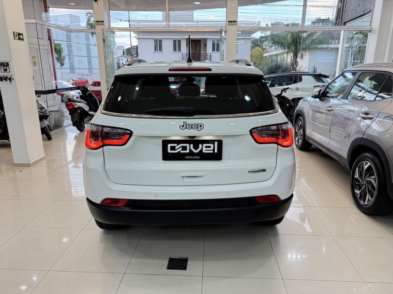 Jeep Compass Longitude 2.0 2017/2017 COVEL VEICULOS ENCANTADO / Carros no Vale