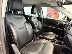 Jeep Compass Longitude 2.0 2018/2018 COVEL VEICULOS ENCANTADO / Carros no Vale