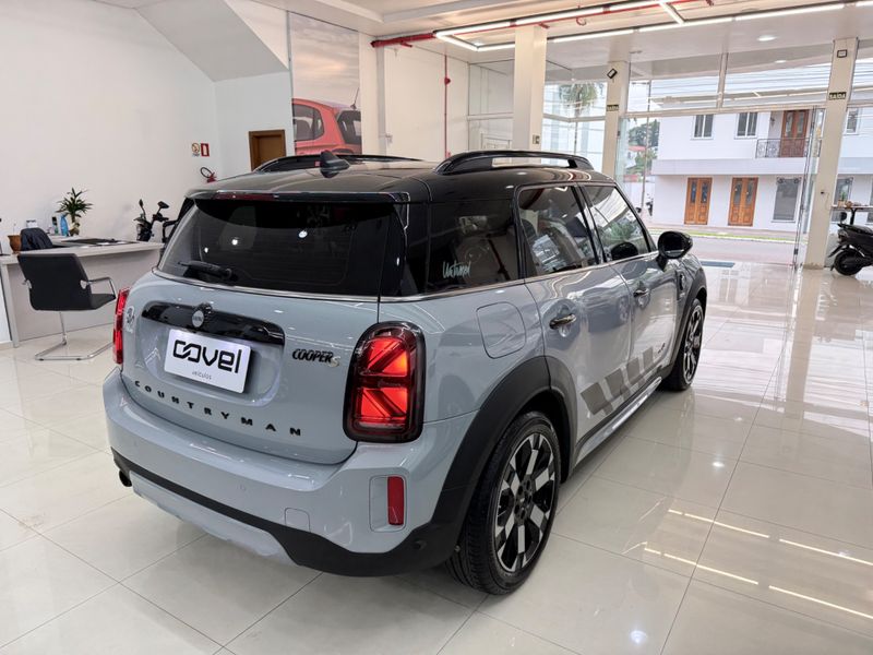 Mini Cooper Countryman S E All4 1.5 Hibrido 2022/2023 COVEL VEICULOS ENCANTADO / Carros no Vale