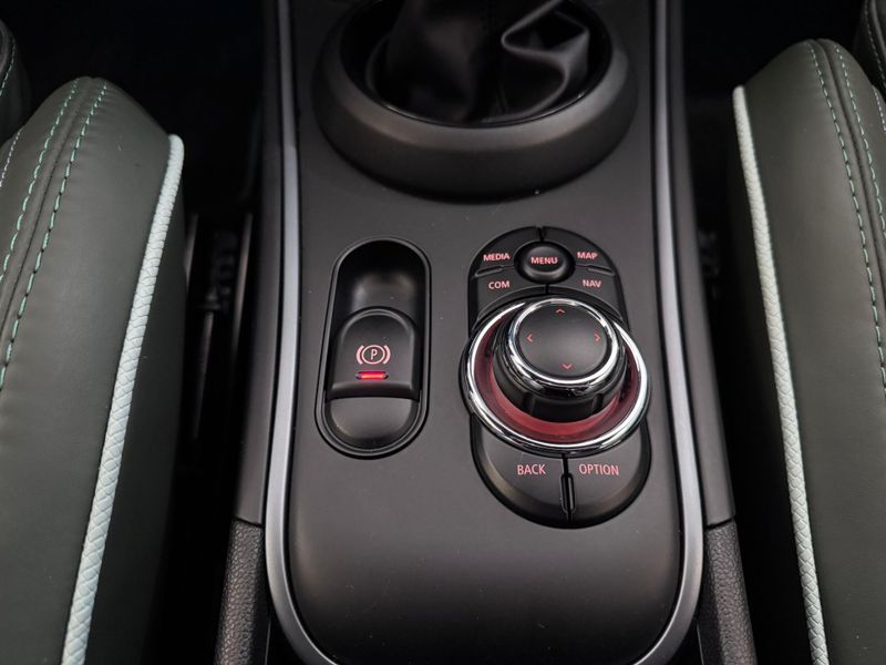 Mini Cooper Countryman S E All4 1.5 Hibrido 2022/2023 COVEL VEICULOS ENCANTADO / Carros no Vale