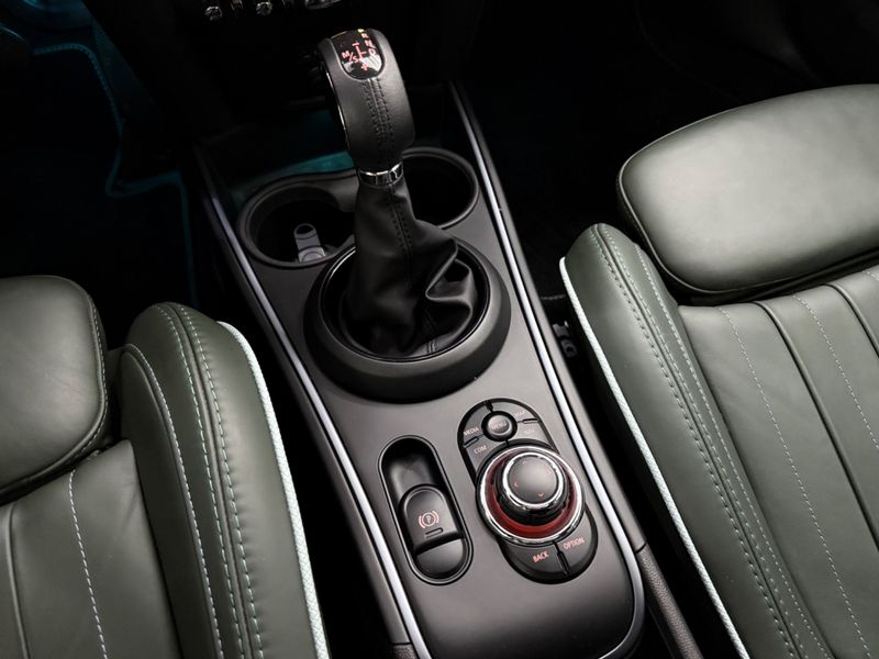 Mini Cooper Countryman S E All4 1.5 Hibrido 2022/2023 COVEL VEICULOS ENCANTADO / Carros no Vale