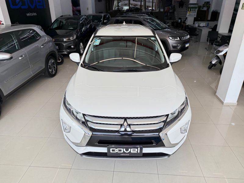 Mitsubishi Eclipse Cross Hpe 1.5 16v 165cv 2021/2022 COVEL VEICULOS ENCANTADO / Carros no Vale