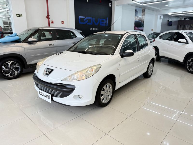 Peugeot 207 Hb Xr S 2010/2011 COVEL VEICULOS ENCANTADO / Carros no Vale