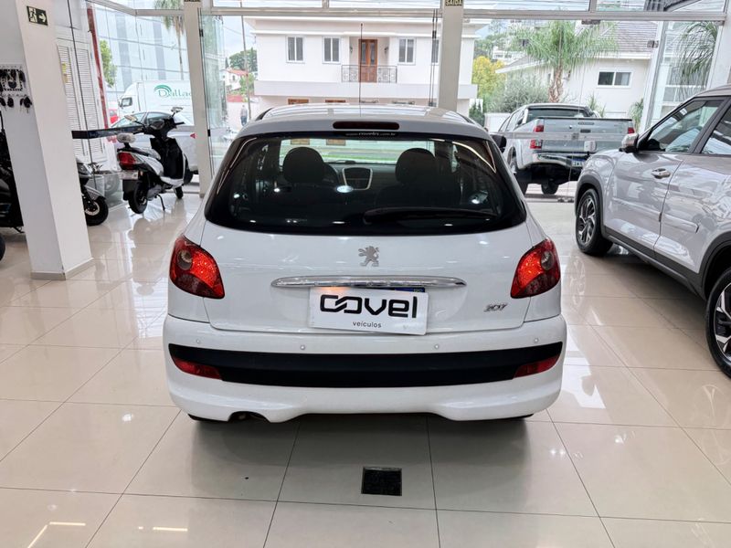 Peugeot 207 Hb Xr S 2010/2011 COVEL VEICULOS ENCANTADO / Carros no Vale