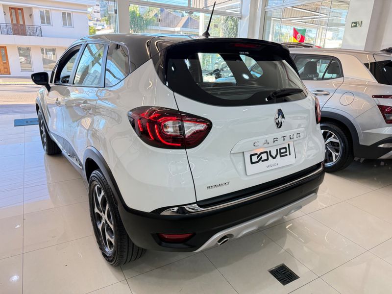 Renault Captur Intense Bose 1.6 16v 2020/2021 COVEL VEICULOS ENCANTADO / Carros no Vale