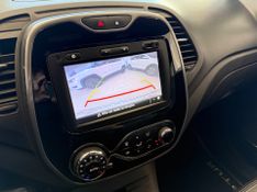 Renault Captur Intense Bose 1.6 16v 2020/2021 COVEL VEICULOS ENCANTADO / Carros no Vale