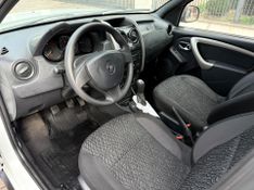 Renault Duster Oroch Expression 1.6 16v Mec 2015/2016 COVEL VEICULOS ENCANTADO / Carros no Vale