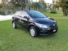 Chevrolet ONIX LS 1.0 2015 GRASSI VEÍCULOS LAJEADO / Carros no Vale