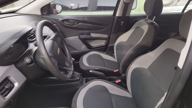 Chevrolet ONIX LS 1.0 2015 GRASSI VEÍCULOS LAJEADO / Carros no Vale