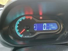 Chevrolet ONIX LS 1.0 2015 GRASSI VEÍCULOS LAJEADO / Carros no Vale