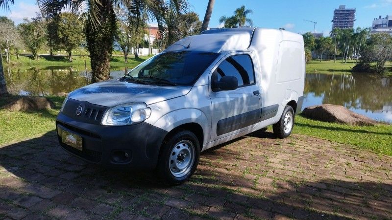 Fiat FIORINO FURGÃO 1.4 EVO 2014 GRASSI VEÍCULOS LAJEADO / Carros no Vale