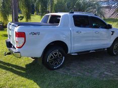 Ford RANGER LIMITED 3.2 2014 GRASSI VEÍCULOS LAJEADO / Carros no Vale
