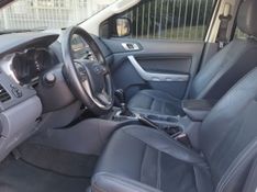 Ford RANGER LIMITED 3.2 2014 GRASSI VEÍCULOS LAJEADO / Carros no Vale
