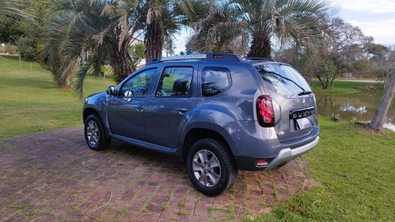 Renault DUSTER DYNAMIQUE 1.6 2019 GRASSI VEÍCULOS LAJEADO / Carros no Vale