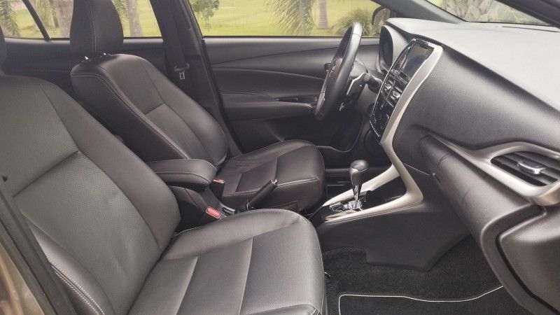 Toyota YARIS XS 1.5 2019 GRASSI VEÍCULOS LAJEADO / Carros no Vale