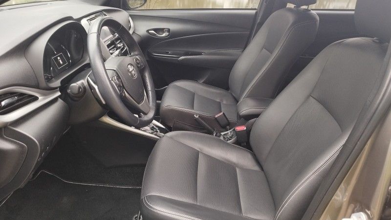 Toyota YARIS XS 1.5 2019 GRASSI VEÍCULOS LAJEADO / Carros no Vale