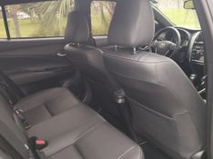 Toyota YARIS XS 1.5 2019 GRASSI VEÍCULOS LAJEADO / Carros no Vale