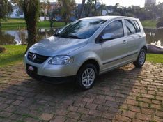 Volkswagen FOX 1.0 2010 GRASSI VEÍCULOS LAJEADO / Carros no Vale