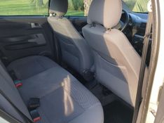 Volkswagen FOX 1.0 2010 GRASSI VEÍCULOS LAJEADO / Carros no Vale