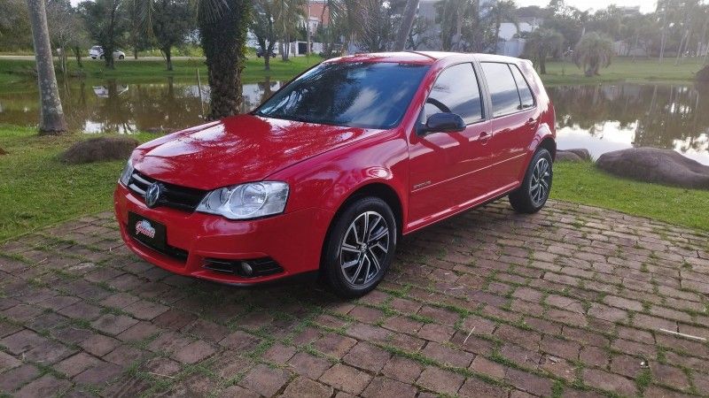 Volkswagen GOLF SPORTLINE 1.6 2009 GRASSI VEÍCULOS LAJEADO / Carros no Vale