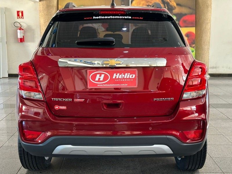 Chevrolet TRACKER PREMIER 1.4 TURBO 2019 HÉLIO AUTOMÓVEIS LAJEADO / Carros no Vale