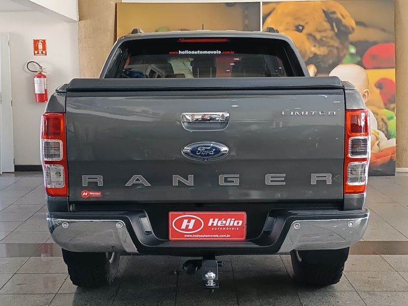 Ford RANGER LIMITED 3.2 2019 HÉLIO AUTOMÓVEIS LAJEADO / Carros no Vale
