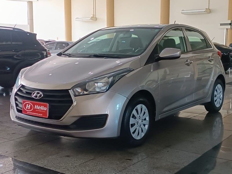 Hyundai HB20 COMFORT 1.0 2017 HÉLIO AUTOMÓVEIS LAJEADO / Carros no Vale
