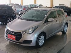 Hyundai HB20 COMFORT 1.0 2017 HÉLIO AUTOMÓVEIS LAJEADO / Carros no Vale