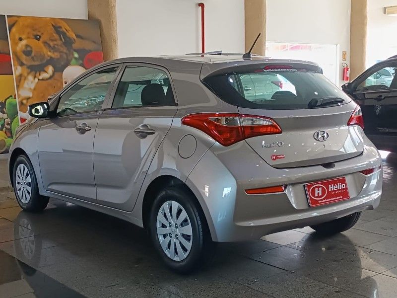 Hyundai HB20 COMFORT 1.0 2017 HÉLIO AUTOMÓVEIS LAJEADO / Carros no Vale