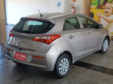 Hyundai HB20 COMFORT 1.0 2017 HÉLIO AUTOMÓVEIS LAJEADO / Carros no Vale