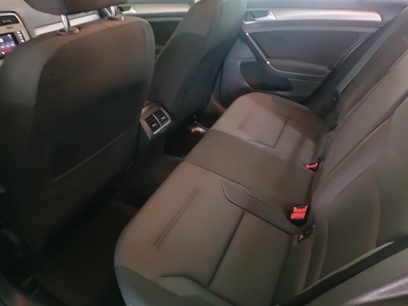 Volkswagen GOLF COMFORTLINE 1.4 TSI 2015 HÉLIO AUTOMÓVEIS LAJEADO / Carros no Vale