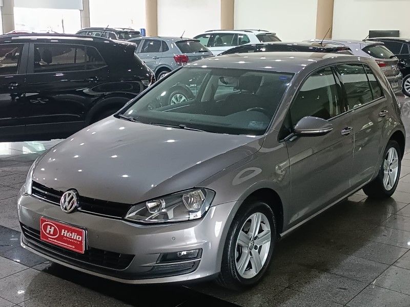 Volkswagen GOLF COMFORTLINE 1.4 TSI 2015 HÉLIO AUTOMÓVEIS LAJEADO / Carros no Vale