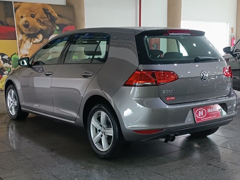 Volkswagen GOLF COMFORTLINE 1.4 TSI 2015 HÉLIO AUTOMÓVEIS LAJEADO / Carros no Vale