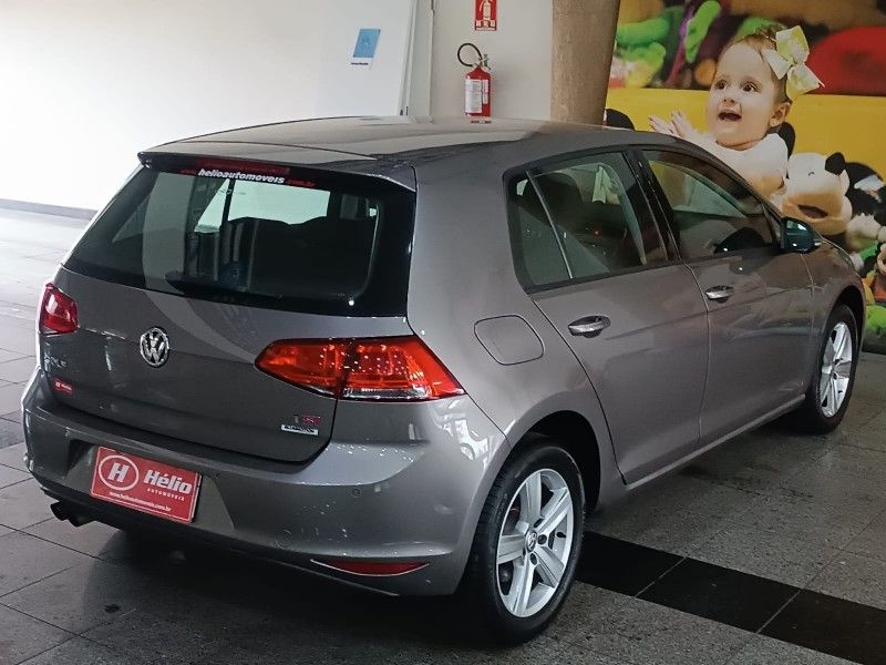 Volkswagen GOLF COMFORTLINE 1.4 TSI 2015 HÉLIO AUTOMÓVEIS LAJEADO / Carros no Vale