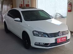 Volkswagen PASSAT 2.0 2013 HÉLIO AUTOMÓVEIS LAJEADO / Carros no Vale