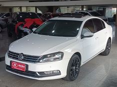 Volkswagen PASSAT 2.0 2013 HÉLIO AUTOMÓVEIS LAJEADO / Carros no Vale