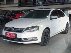 Volkswagen PASSAT 2.0 2013 HÉLIO AUTOMÓVEIS LAJEADO / Carros no Vale