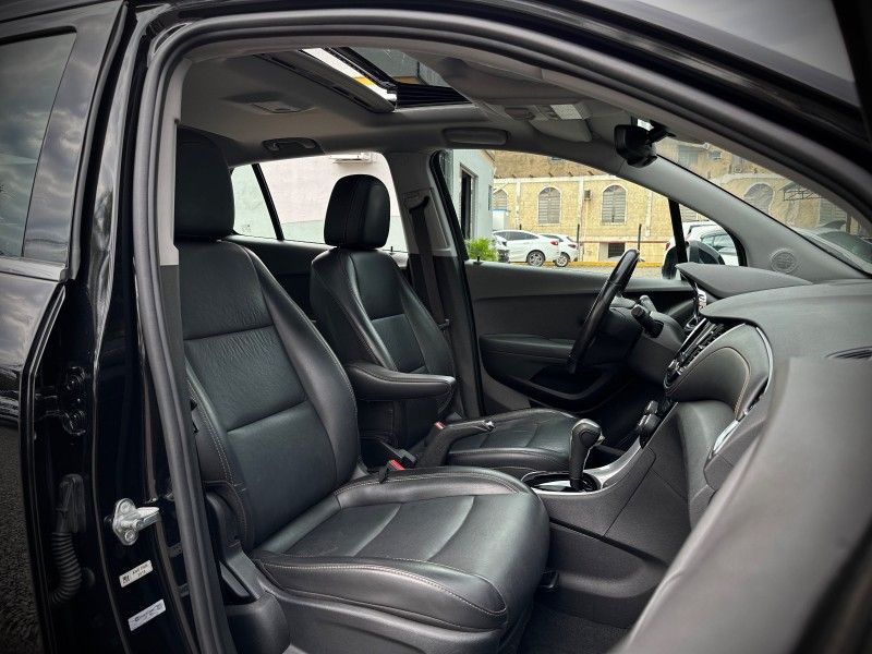 Chevrolet TRACKER PREMIER 1.4 TURBO 2018 NEUMANN VEÍCULOS ARROIO DO MEIO / Carros no Vale