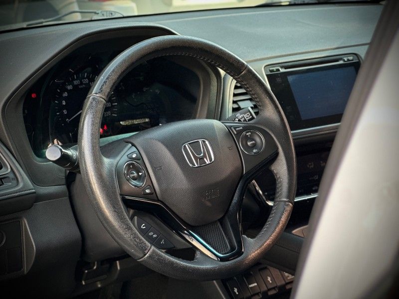 Honda HR-V EXL 1.8 2016 NEUMANN VEÍCULOS ARROIO DO MEIO / Carros no Vale