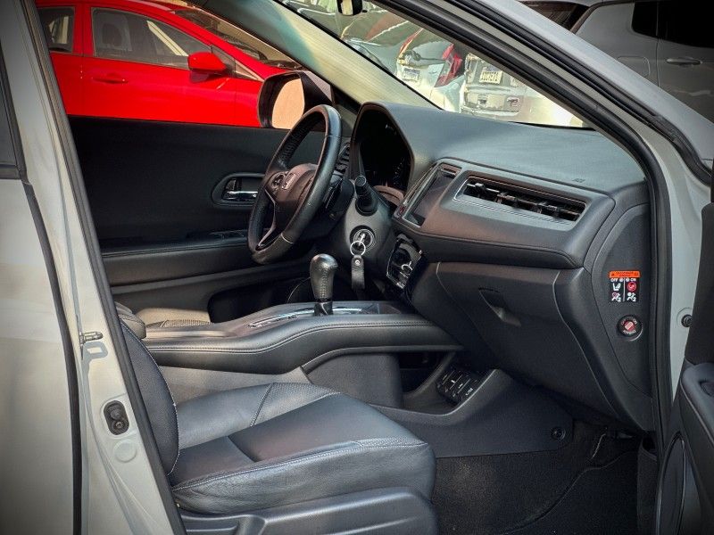 Honda HR-V EXL 1.8 2016 NEUMANN VEÍCULOS ARROIO DO MEIO / Carros no Vale