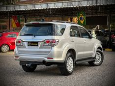 Toyota HILUX SW4 SRV 3.0 2013 NEUMANN VEÍCULOS ARROIO DO MEIO / Carros no Vale