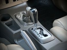 Toyota HILUX SW4 SRV 3.0 2013 NEUMANN VEÍCULOS ARROIO DO MEIO / Carros no Vale