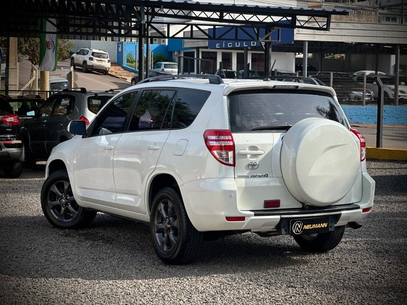 Toyota RAV-4 2.4 2011 NEUMANN VEÍCULOS ARROIO DO MEIO / Carros no Vale