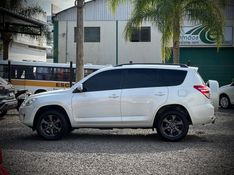 Toyota RAV-4 2.4 2011 NEUMANN VEÍCULOS ARROIO DO MEIO / Carros no Vale