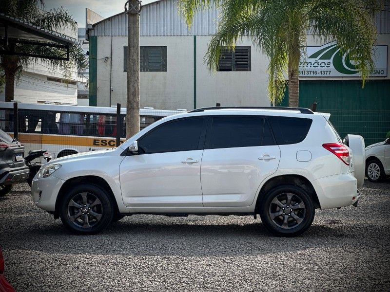 Toyota RAV-4 2.4 2011 NEUMANN VEÍCULOS ARROIO DO MEIO / Carros no Vale