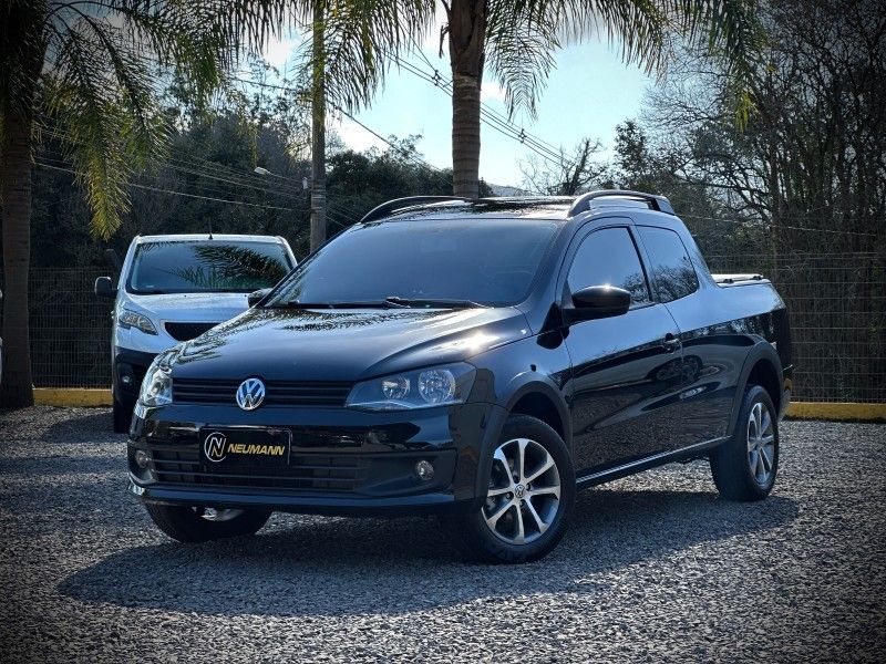 Volkswagen SAVEIRO CD TRENDLINE 1.6 2015 NEUMANN VEÍCULOS ARROIO DO MEIO / Carros no Vale